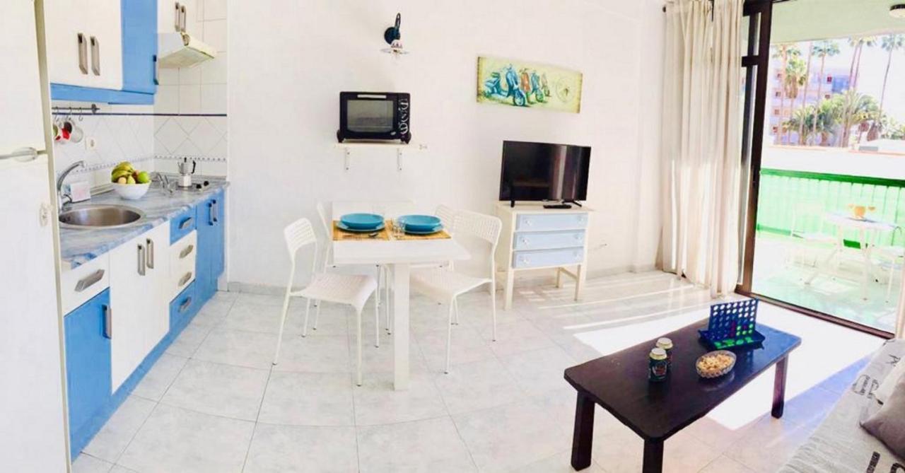 Beach And Pool In Playa De Las Americas Apartment Ngoại thất bức ảnh